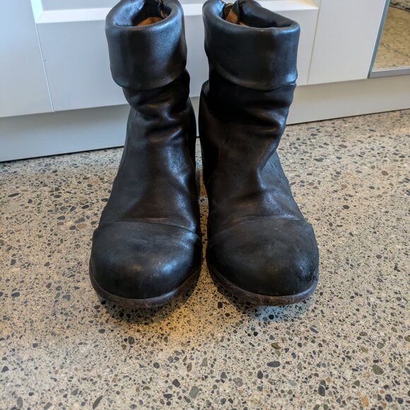 P. Monjo boots - Picture 2 of 6